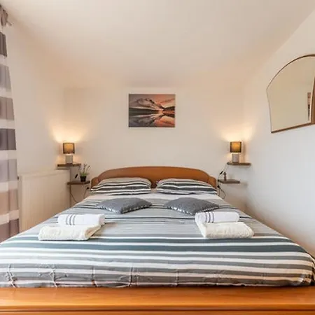 Family Friendly House With A Swimming Pool Debeljak, Zadar - 25030 Debeljak