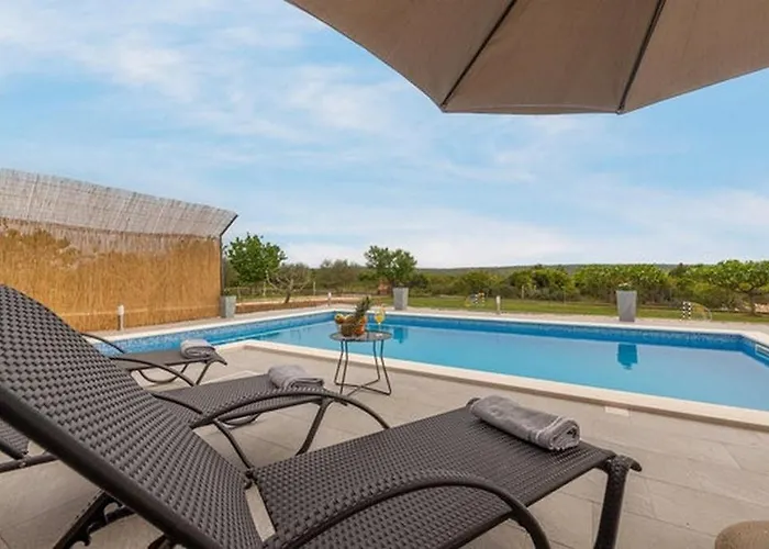 펜션 Family Friendly House With A Swimming Pool - Zadar - 25030