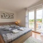 Family Friendly House With A Swimming Pool - Zadar - 25030 Prázdninový dům Debeljak