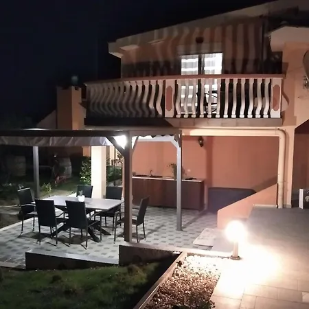 Дом отдыха Family Friendly House With A Swimming Pool - Zadar - 25030 Debeljak