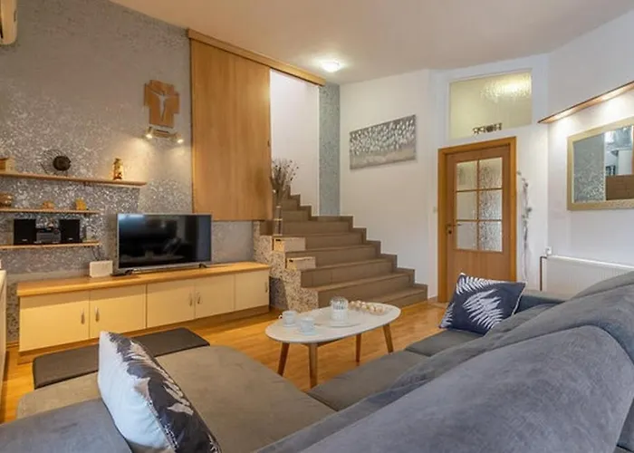 Дом отдыха Family Friendly House With A Swimming Pool - Zadar - 25030