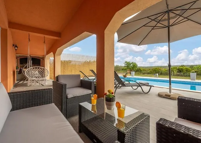 Дом отдыха Family Friendly House With A Swimming Pool - Zadar - 25030 *